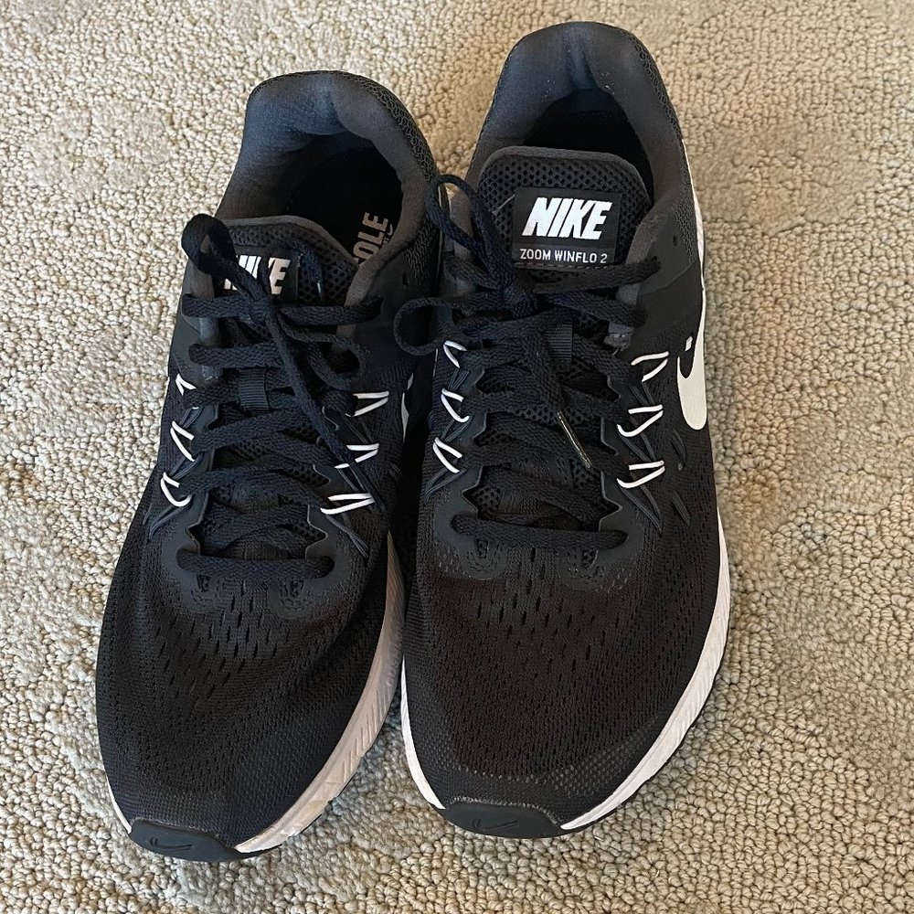 Nike zoom winflo 2 black sneakers women's 9.5